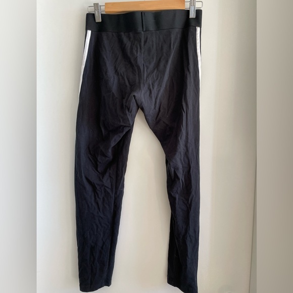 Adidas leggings women’s medium - Picture 3 of 4
